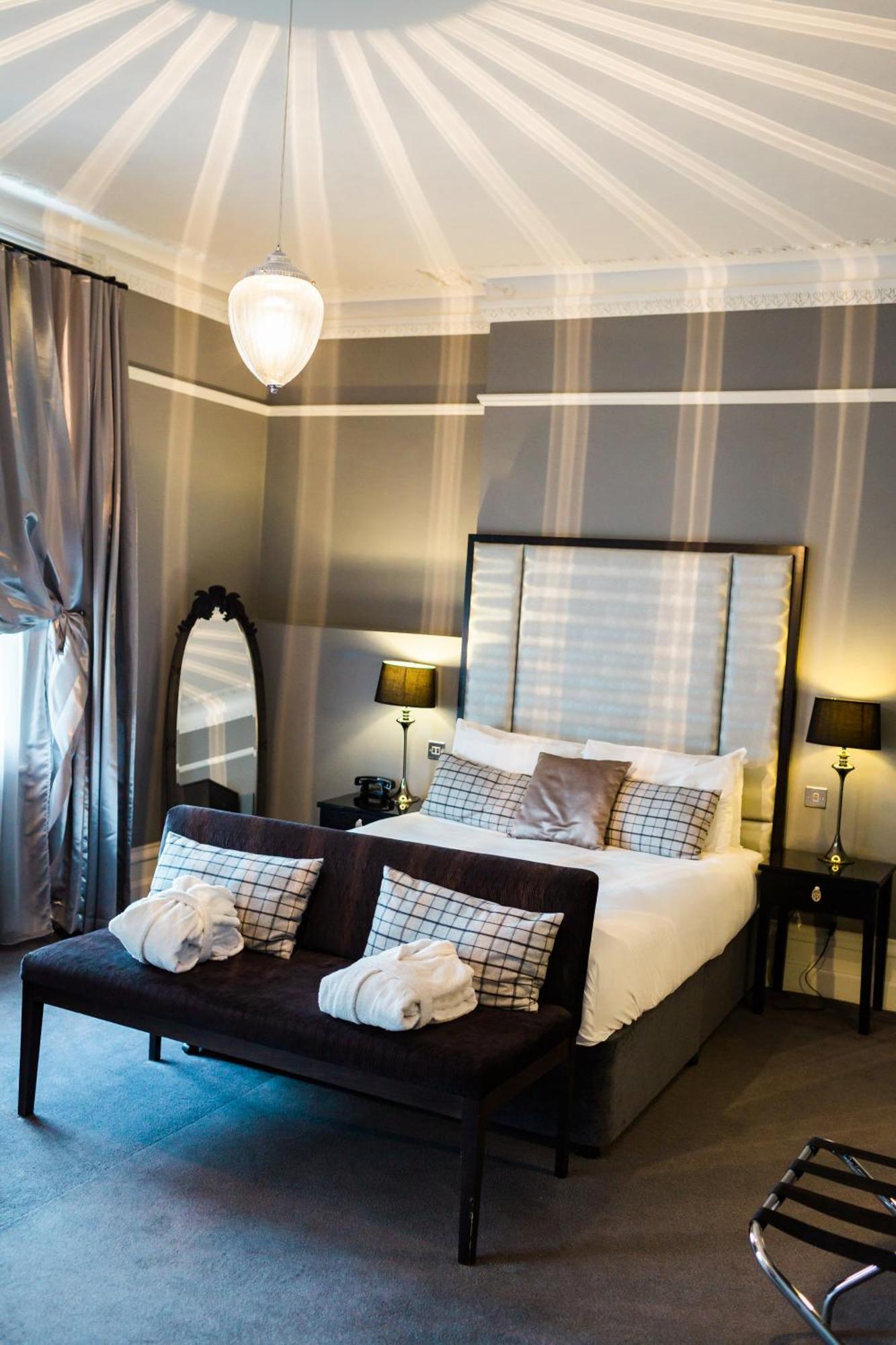 Poets House 4*