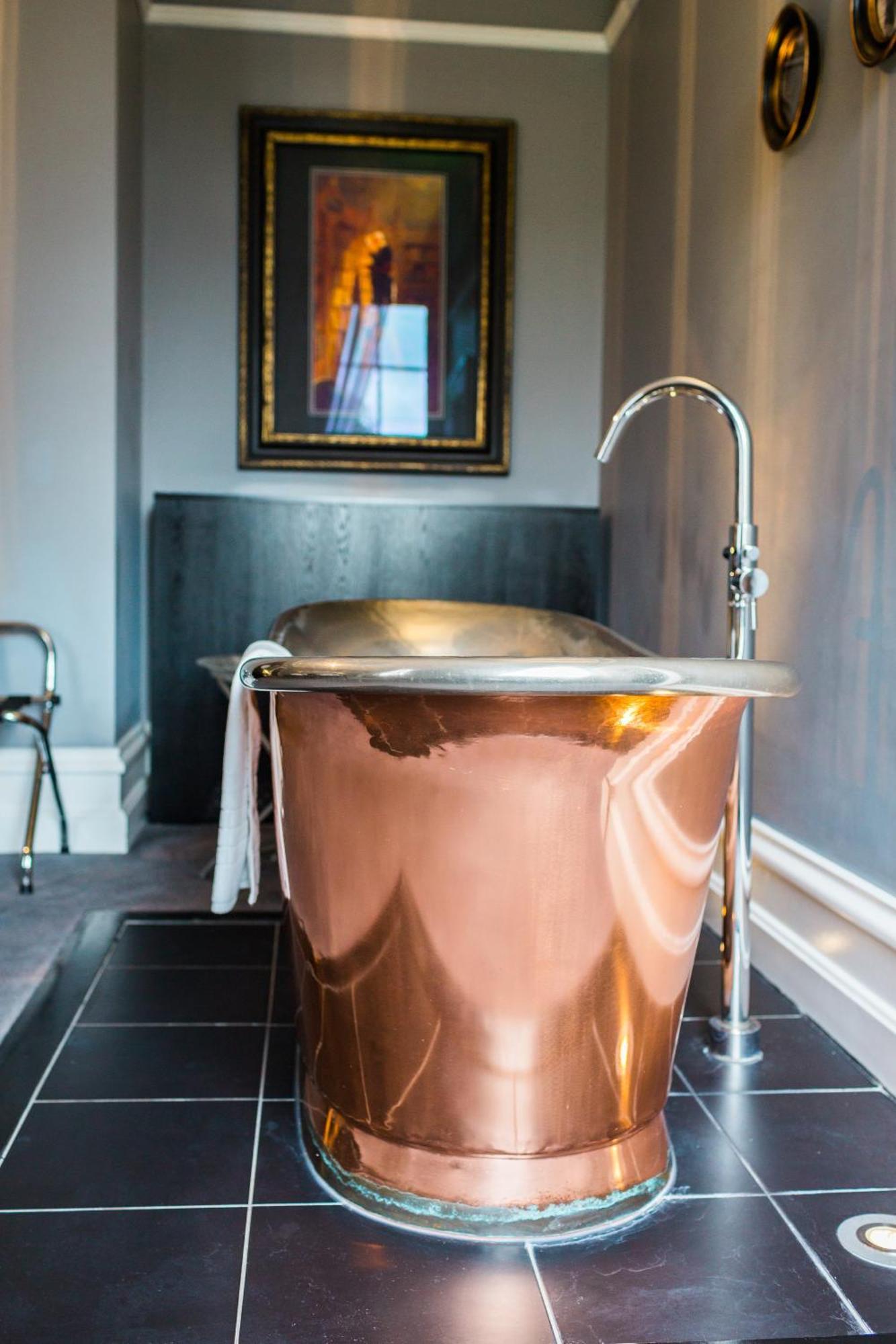Poets House Hotel