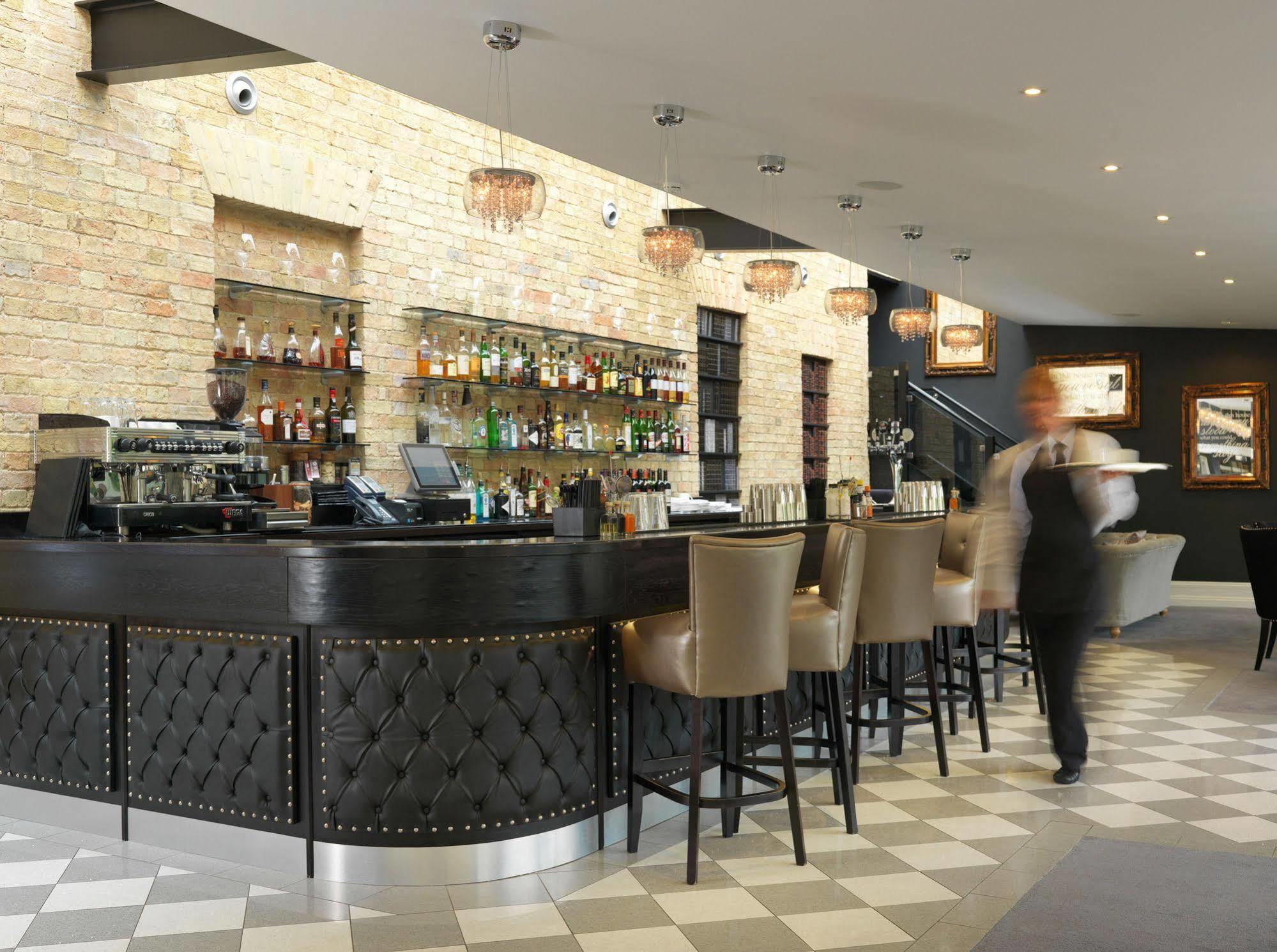 Poets House Hotel